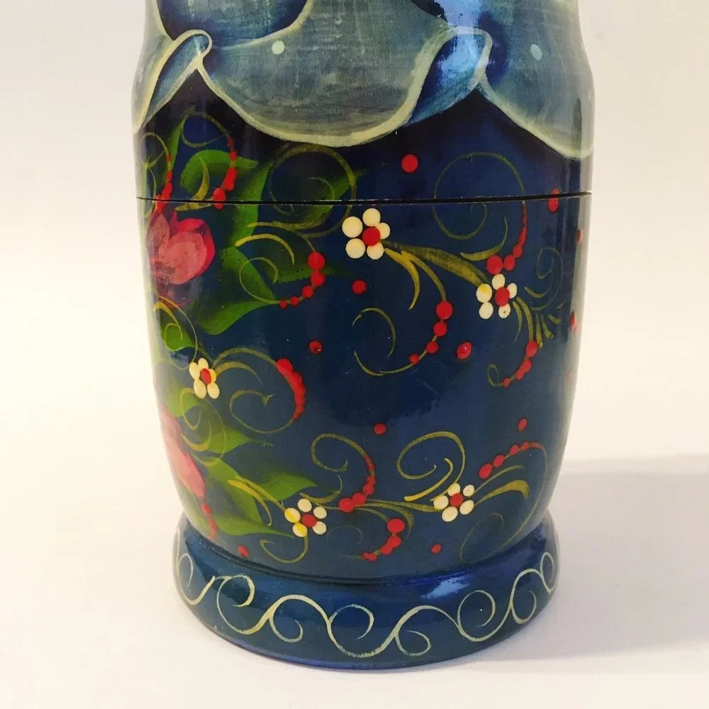 5 Piece Nesting Dolls Hand Painted Wood Flowers Vintage Collectible 7.5